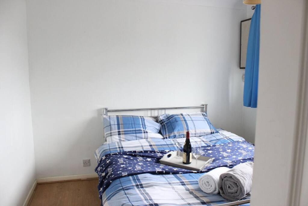 Private & Comfortable 2 Bedroom Home Away From Home 스탠웰 외부 사진